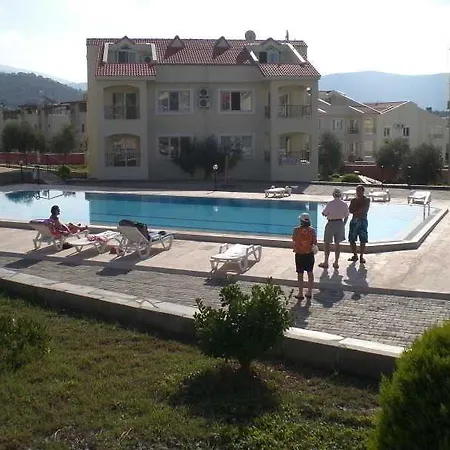 Summer Breeze Hotel 3*